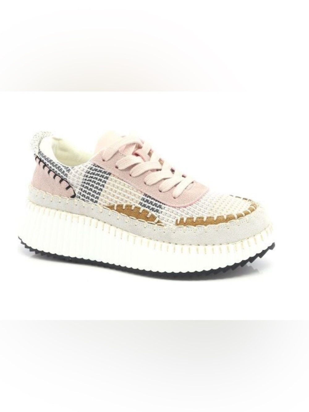 Knit running shoes